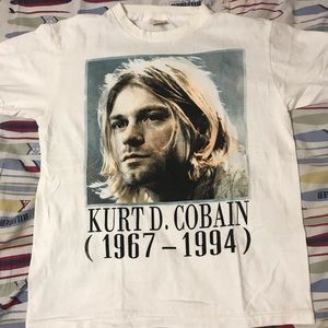 1995 Kurt Cobain Memorial T-Shirt Size L Nirvana